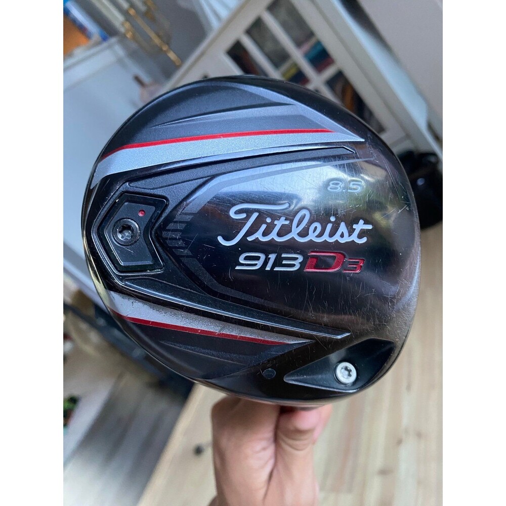 Titleist 913 D2 Driver Club Head 8.5° Loft Black/Silver/Red w cover